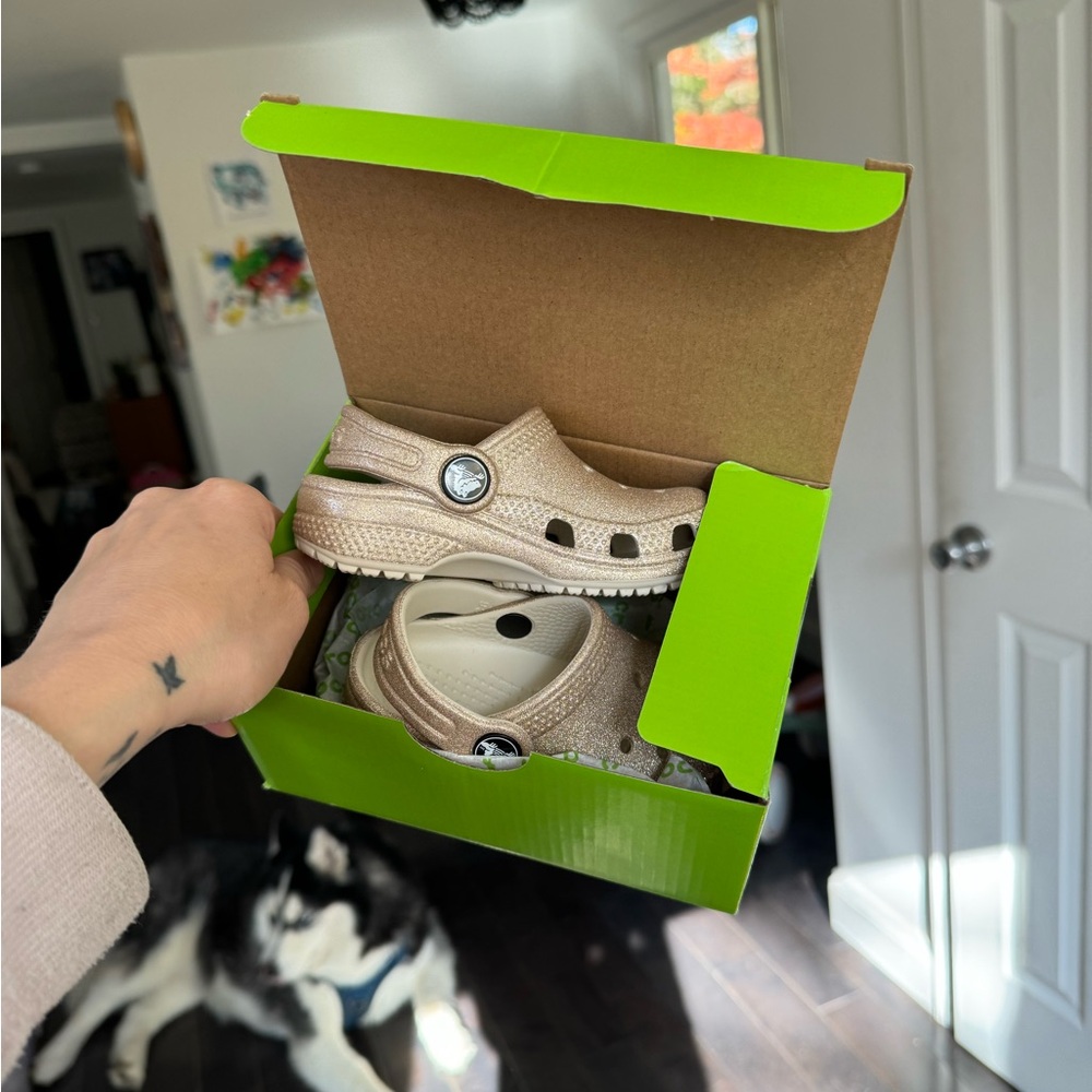 Champagne Glitter NIB Toddler Croc